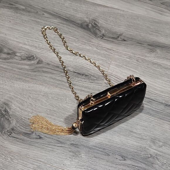 GUC Giani Bini Quilted Pantent BLACK Hardshell Clutch Bag - Picture 1 of 5
